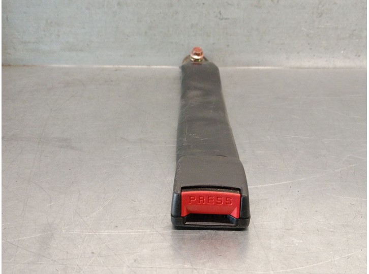 Recambio de enganche cinturon para hyundai galloper ii (jk-01) 2.5 td intercooler referencia OEM IAM P24321  