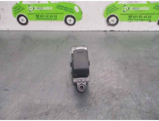 Recambio de mando elevalunas trasero izquierdo para suzuki vitara 1.6 ddis turbodiesel cat referencia OEM IAM 