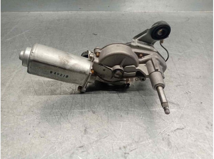 Replacement rear wiper motor for Kia Rio I Hatchback (DC) 1.5 16V OEM IAM reference 987001W000 
