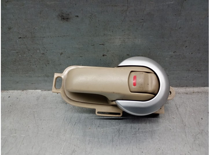 Replacement right rear interior door handle for Nissan Tiida Hatchback (C11) 1.5 dCi OEM IAM reference 80670EL00C 80670EL00C 