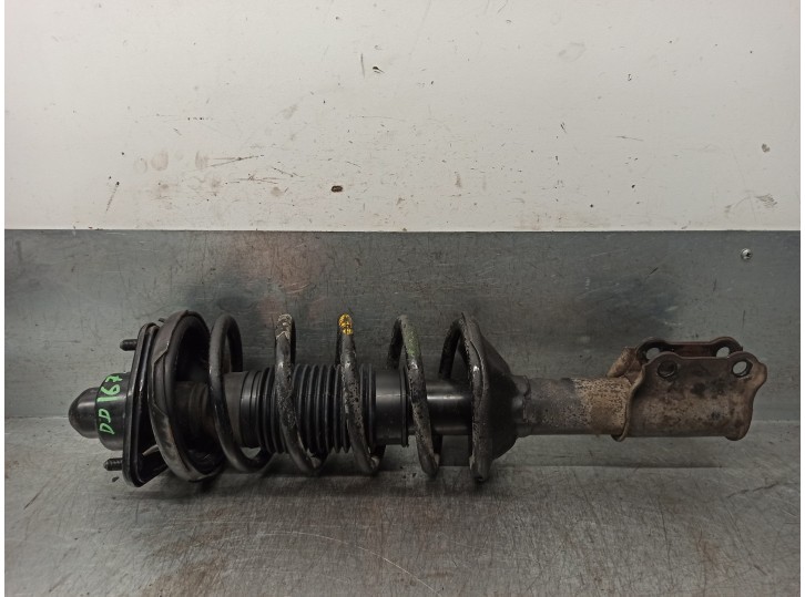 Replacement front right shock absorber for Hyundai Atos Prime (MX) GLS (2003) OEM IAM reference 5465002221 