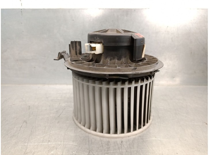 Recambio de motor calefaccion para nissan tiida hatchback (c11) 1.5 dci referencia OEM IAM 5027253500A 5027253500A 