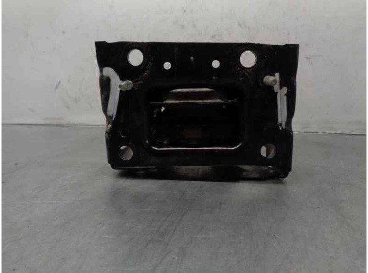 Replacement left engine mount for Citroën C3 II (SC_) 1.0 VTi 68 OEM IAM reference 9810216980 9807450680 