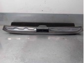 Recambio de molduras traseras para citroën ds5 2.0 hdi fap referencia OEM IAM 9687665077 DE PORTON 