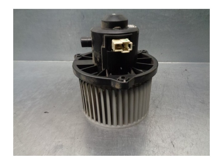 Recambio de motor calefaccion para hyundai atos prime (mx) gls (2003) referencia OEM IAM 9712102000  