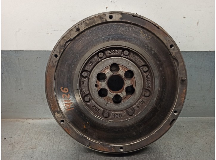 Recambio de volante motor para peugeot partner kombi 1.6 blue-hdi fap referencia OEM IAM 9812184080  