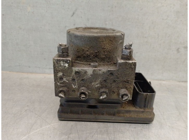 Recambio de abs para dacia dokker furgoneta/monovolumen 1.6 lpg referencia OEM IAM 476603736R 476601347R 