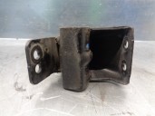 Replacement right engine mount for Mitsubishi Montero (V60/V70) 3.2 DI-D CAT OEM IAM reference MR198012 
