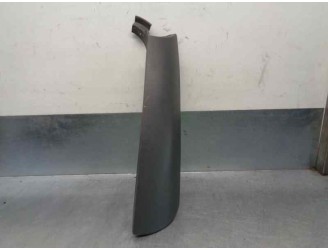 Recambio de molduras traseras para renault 5 (b/c40) 1.4 referencia OEM IAM 7700755869 