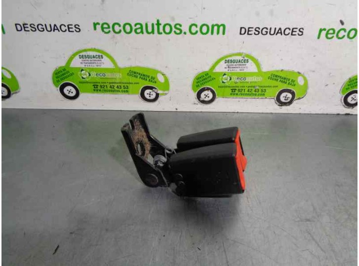 Recambio de enganche cinturon para ford fiesta (cb1) 1.4 tdci cat referencia OEM IAM 8V51A613K21AC  