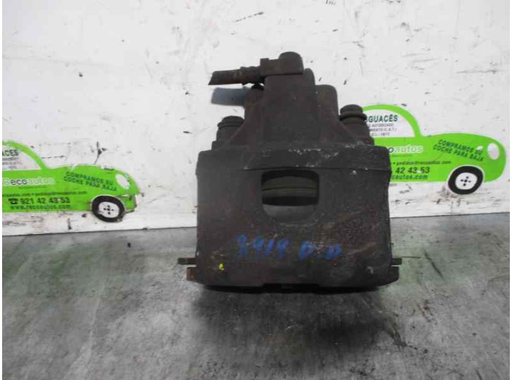 Replacement right front brake caliper for Chrysler Voyager (GS) 3.3 CAT OEM IAM reference 12658201 