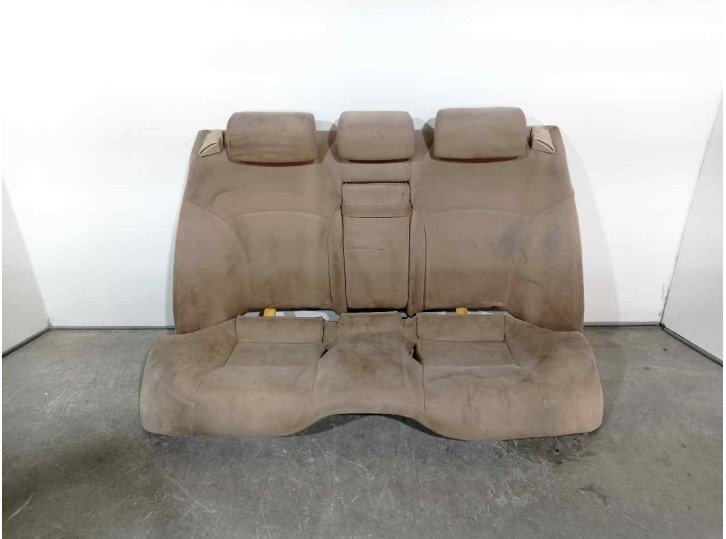 Recambio de asientos traseros para lexus is 200 (ds2/is2) d-cat referencia OEM IAM 4749569 PIEL BEIGE 4 PUERTAS