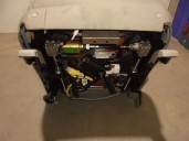 Recambio de asiento delantero derecho para kia opirus 3.5 v6 cat referencia OEM IAM CUERO GRIS 4 PUERTAS