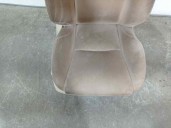 Recambio de asiento delantero derecho para lexus is 200 (ds2/is2) d-cat referencia OEM IAM 4749570 PIEL BEIGE 4 PUERTAS