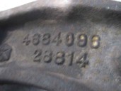 Recambio de brazo suspension inferior delantero derecho para chrysler voyager (gs) 3.3 cat referencia OEM IAM 468409628814  