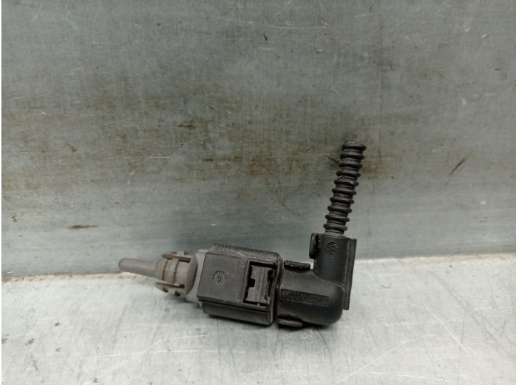 Recambio de sensor para skoda rapid spaceback (nh1) 1.4 tdi referencia OEM IAM 8K0973702 
