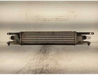 Recambio de intercooler para fiat grande punto (199) 1.3 16v jtd cat referencia OEM IAM 55702237 866452200 JDEUS