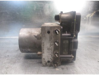 Recambio de abs para renault megane ii classic berlina 1.9 dci diesel referencia OEM IAM 8200344607 0265234138 BOSCH