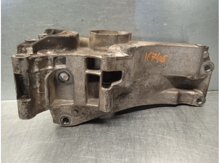 Recambio de soporte alternador para seat arosa (6h1) 1.4 referencia OEM IAM 032145159AB  