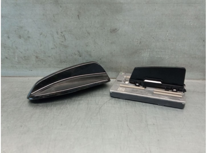 Recambio de antena para volvo xc40 (536) recharge referencia OEM IAM 32364058AA 32364072AA 01497089