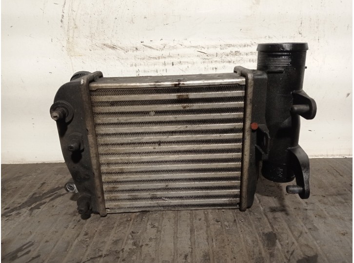 Recambio de intercooler para audi a6 berlina (4f2) 3.0 v6 24v tdi referencia OEM IAM 4F0145806E JDEUS