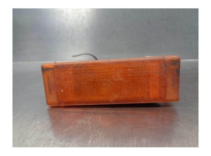 Recambio de piloto delantero derecho para renault rapid/express (f40) 1.6 diesel referencia OEM IAM 7701203558  