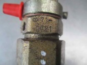 Recambio de inyector para nissan vanette (c 220) 2.0 diesel referencia OEM IAM 710721 845 