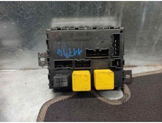 Recambio de caja reles / fusibles para lancia lybra berlina 1.9 jtd cat referencia OEM IAM 46776086 