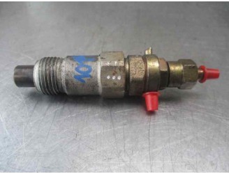 Recambio de inyector para nissan vanette (c 220) 2.0 diesel referencia OEM IAM 710721 845 