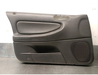 Recambio de guarnecido puerta delantera izquierda para chrysler sebring (jr) 2.0 referencia OEM IAM 0UL311DVAE 0UL311DVAE 