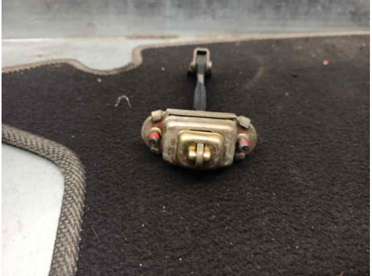 Recambio de retenedor puerta para mitsubishi space star (dg0) 1.9 di-d cat referencia OEM IAM   