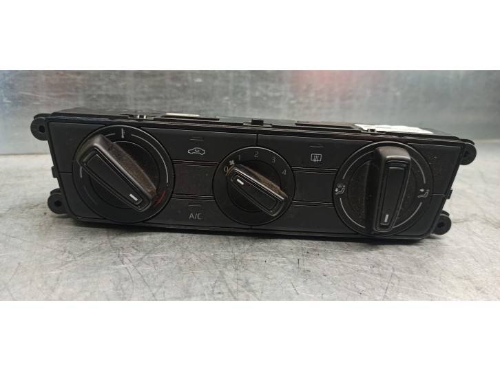 Replacement heating / air conditioning control unit for Seat Ibiza (KJ1) 1.0 OEM IAM reference 6F1820045D 6F0907044F 