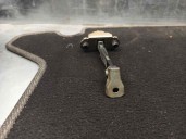 Recambio de retenedor puerta para mitsubishi space star (dg0) 1.9 di-d cat referencia OEM IAM   