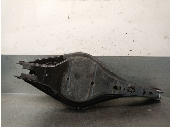 Recambio de brazo suspension inferior trasero derecho para volvo xc40 (536) recharge referencia OEM IAM 32315279 32315279 