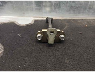 Recambio de retenedor puerta para mitsubishi space star (dg0) 1.9 di-d cat referencia OEM IAM   