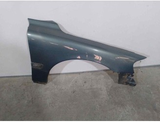 Recambio de aleta delantera derecha para volvo v70 familiar 2.4 diesel cat referencia OEM IAM 30796493 VERDE 