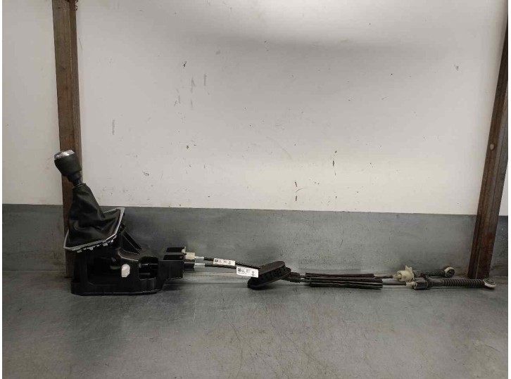 Recambio de palanca cambio para dacia sandero iii 1.0 tce 90 referencia OEM IAM 349013472R  