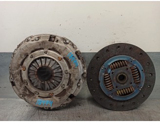 Replacement clutch kit for Kia Sportage 1.7 CRDi CAT OEM IAM reference 4130032401 