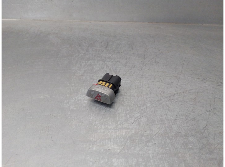 Recambio de warning para ford focus lim. (cb4) 1.8 tdci turbodiesel cat referencia OEM IAM 8M5T13A350AA  