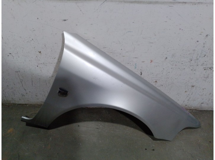 Recambio de aleta delantera derecha para volvo s40 i (644) 1.8 i referencia OEM IAM 30844334 30844334 