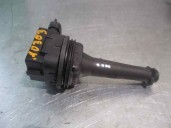 Replacement ignition coil for Volvo S80 Saloon 2.4 CAT OEM IAM reference 9125601 0221604001 BOSCH