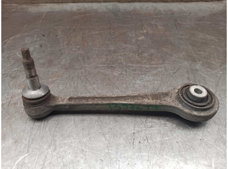 Recambio de brazo suspension superior trasero izquierdo para bmw serie 7 (e65/e66) 3.0 24v cat referencia OEM IAM 33322348885 
