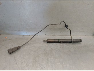 Recambio de inyector para audi a6 berlina (4b2) 2.5 v6 24v tdi referencia OEM IAM 0432133833 