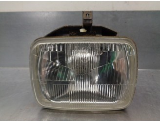 Recambio de faro izquierdo para renault rapid/express (f40) 1.4 referencia OEM IAM 7701366413  