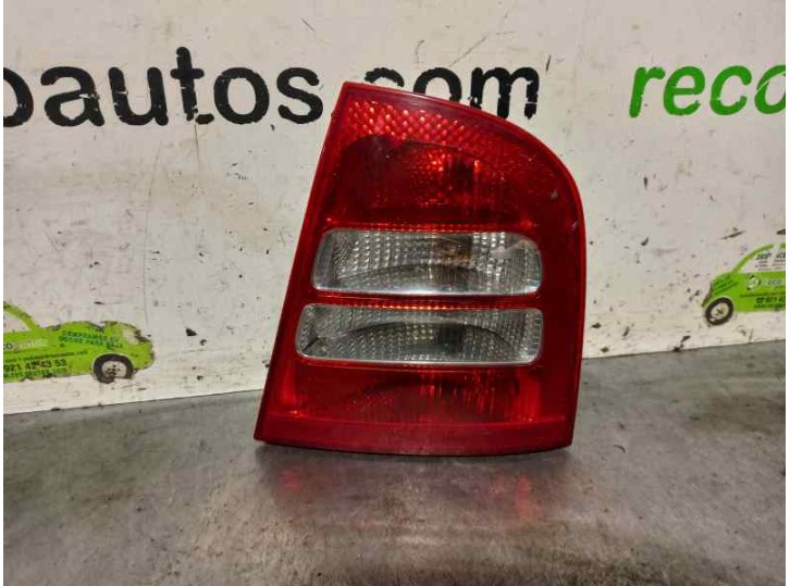 Recambio de piloto trasero derecho para skoda octavia berlina (1u2) 1.9 tdi referencia OEM IAM 1U6945096 