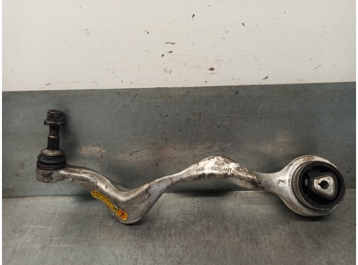 Recambio de brazo suspension inferior delantero izquierdo para bmw serie 1 berlina (e81/e87) 2.0 cat referencia OEM IAM 31122405
