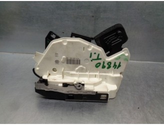 Recambio de cerradura puerta trasera izquierda para skoda rapid 1.4 16v tsi referencia OEM IAM 5E0839015A 7 PINES 5 PUERTAS