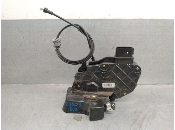 Replacement front right door lock for Volvo V50 (545) 2.0 D OEM IAM reference 30753664 30753664 
