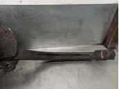 Recambio de mangueta delantera izquierda para chrysler 300 c 3.0 crd cat referencia OEM IAM 04782705AB  