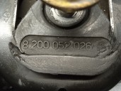 Replacement engine mount for Renault Laguna II (BG0) 1.9 dCi diesel OEM IAM reference 8200052026 
